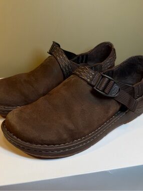 Chaco Women’s Paonia Clog Leather Earth Brown Size 10 Outdoor Shoe
